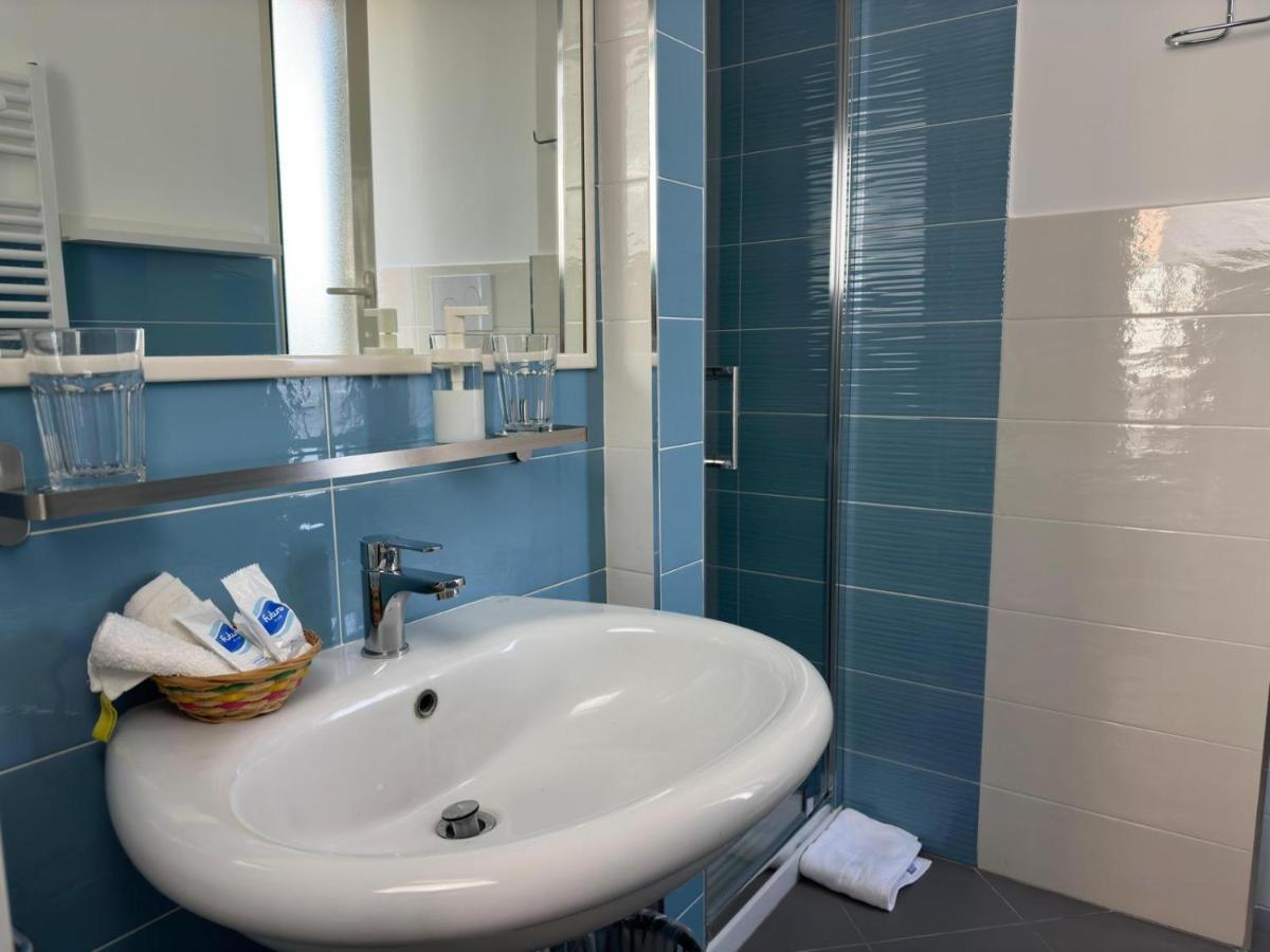 Bed and Breakfast Mare Azzurro Torre del Greco Exterior foto